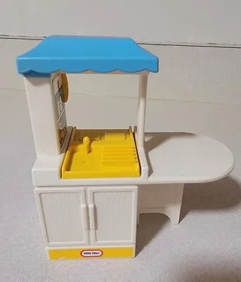 💖 Vintage Little Tikes Dollhouse Furniture Party Kitchen Sink Stove Miniature  • $12