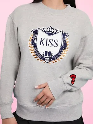 XO Kitty Hello Kitty Embroidered KISS Pullover Sweatshirt Sz XL • £61.75