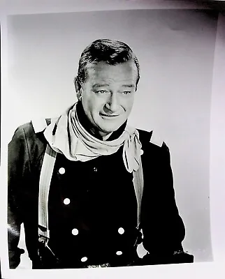 Vintage John Wayne Black-and-white Movie Star 8  X 10' Inches Photo Paper  • $5.60
