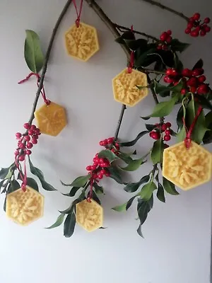 6 X Beeswax Christmas Decorations  Festive Honeybees Handmade Natural Organic 🐝 • £9.99