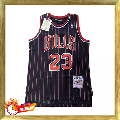 Chicago Bulls Michael Jordan #23 Jersey • $36.39