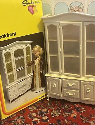 1978 VTG MARX TOYS Sindy Doll HOUSE 1970s BREAKFRONT DINING HUTCH CHINA CABINET • $35