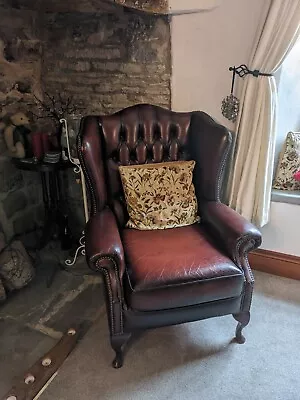 Genuine Leather Chesterfield Queen Anne In Antique Oxblood Red W Hardwood Legs • £250