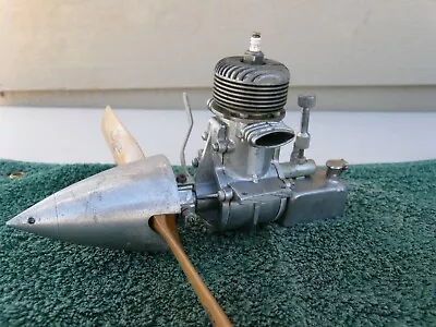 1946 HOOF FLEETWIND 60 Ignition Model Airplane Engine W/ Dual Exhaust Fuel Tank  • $449.99