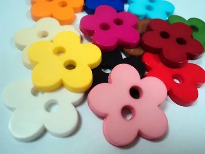 B511-26mm 3pcs BIG FLAT LARGE FLOWER PLASTIC ITALIAN BUTTONS-scrapbooking Sewing • £3.80