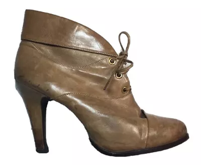 B MAKOWSKY SZ 7.5 Ankle Boots Victoria Brown Leather Lace Up Heels • $15