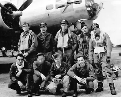 Boeing B-17 Flying Fortress Crew 8x10 WWII WW2 World War II Photo 599a • $7.43