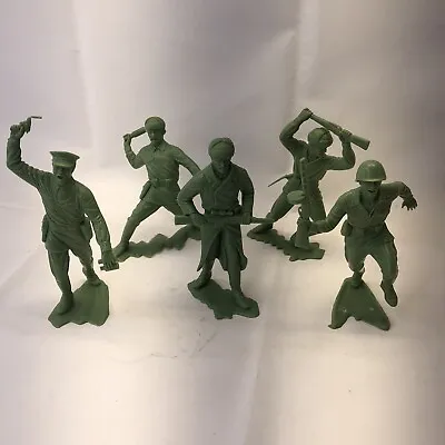 Marx 6 Inch Plastic Russian Soldiers Lot Pre 1970 • $59.49
