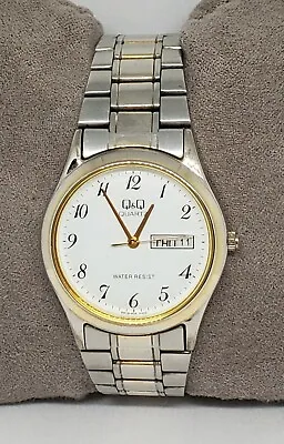 Mens QQ Dress Silver Gold Tone White Dial Date Day Link Bracelet Analog Watch C2 • $19.99