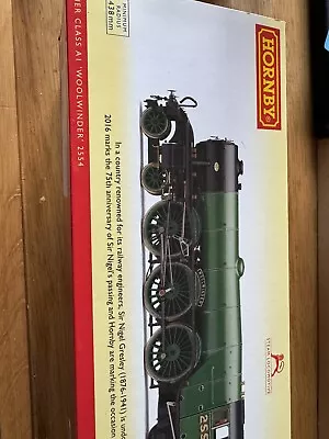 Hornby R3439 LNER Class A1 Woolwinder 2554 Locomotive - Green • £140