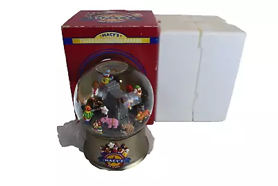 2006 Macy's 80 Years Thanksgiving Day Parade Musical Water Snow Globe • $49.99