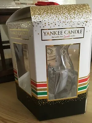 Yankee Candle Used Snowflake Tart Warmer/ Burner & 3 New Tarts. • £15.99
