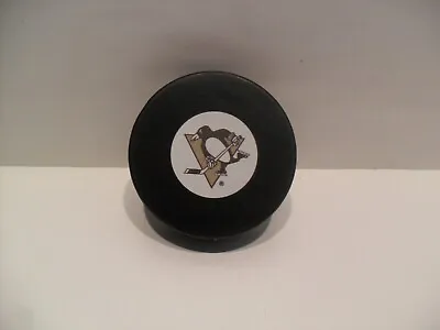 Vintage Pittsburgh Penguins Puck  BRAND NEW! 2002-2016 Crosby Early Years Logo • $8.99