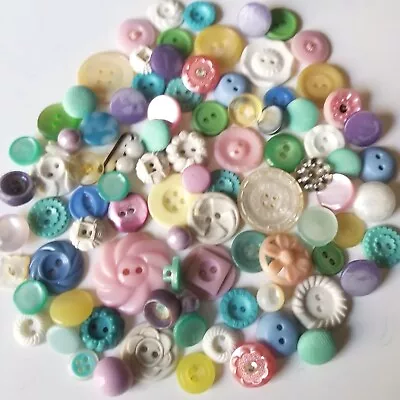 Vintage Button LOT Fancy Art Deco Colorful Pastels Lucite Fabric  • $14.99