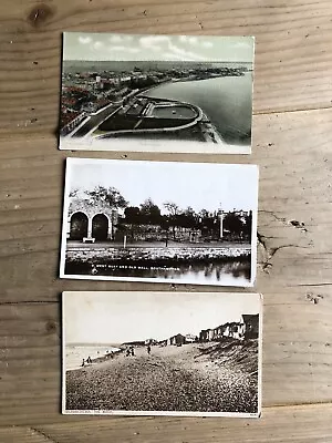 3 Vintage Postcards Relating To Hampshire Southampton And Milford On Sea • £3