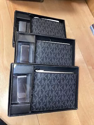 $39.99 • Buy Mens Michael Kors Bi-Fold Brand New Un-Used Genuine Leather Wallet MSRP $98 Mono
