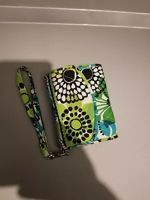 Vera Bradley Super Smart Limes Up Wristlet Wallet Nwt • $13