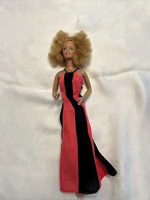 Vintage Barbie ( Magic Curl) Fuchsia /black Dress ©️Mattel Inc 1966 Taiwan • $17