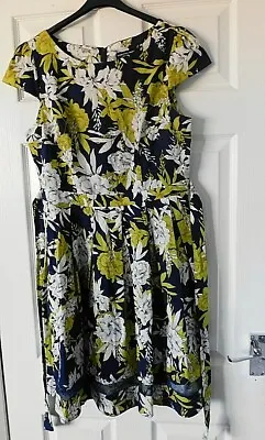 DOROTHY PERKINS Navy Blue Yellow White Floral Cap Sleeve Skater Dress Size UK 14 • £14.95