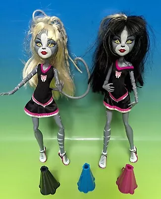 Monster High Fearleading Doll Werecats Pack Cheer Squad Meowlody Purrsephone • $64.99