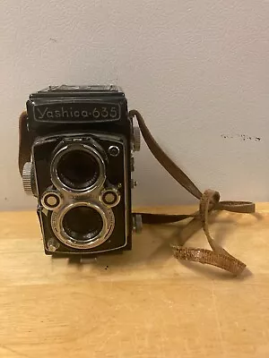 VINTAGE YASHICA 635 COPAL MXV 80mm F3.5 TLR 120/35mm FILM CAMERA - MADE IN JAPAN • $0.72