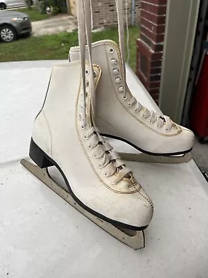 New Condition! Imperial White Figure Skating Ice Skates Size 7 • $45