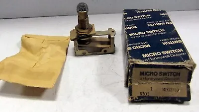 MIcroswitch MD3211Q  Limit Switch • $55