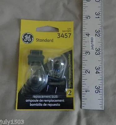 $11.90 • Buy (2) New GE 3457 Miniature Lamp Bulb S8 27/8w 12 Volt 12v 