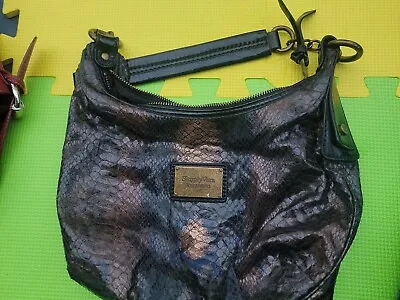 Simply Vera Wang Purse Small Handbag Shoulder Bag Gray Black Trim Faux Leather  • $18.99
