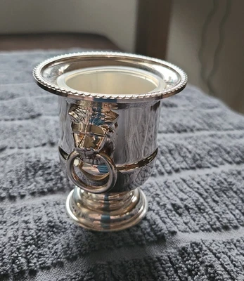 £5 • Buy Viners Of Sheffield Quality Silver Plate Small Ice Bucket With Lion Heads. 