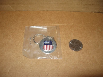 $9.99 • Buy Vintage Union Pacific Chicago & Northwestern Railroad Keychain New In Package