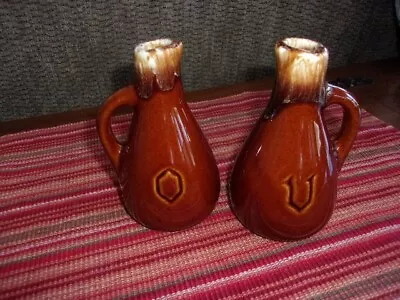 Vintage Hull Brown Drip Vinegar & Oil Decanters Cruets 5 1/4 In Tall Handled • $9.99