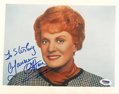 Maureen O'Hara Signed Authentic Autographed 8x10 Photo (PSA/DNA) #L63868 • $49.99