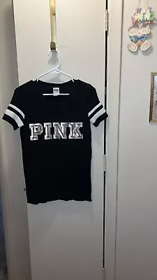 Victorias Secret PINK TEE BLACK PINK SEQUINED Logo Spellout Short Sleeve TEE XS • $12.99