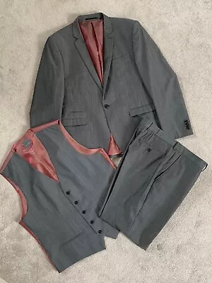 Slaters Fellini Grey 3 Piece Suit - Jacket & Waistcoat 42R Trousers 36R • £20