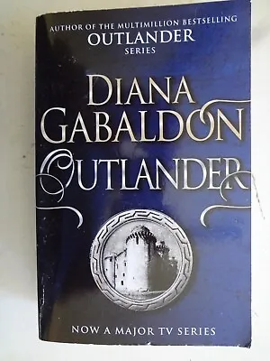 $6 • Buy DIANA GABALDON: Outlander - VGC