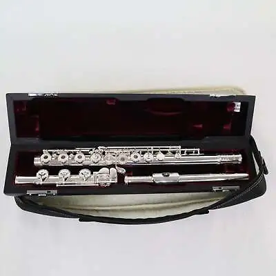 Yamaha Model YFL-677HCT Professional Flute MINT CONDITION • $4299