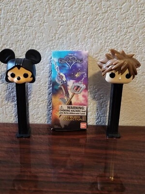 $18.99 • Buy Kingdom Hearts Kingdom Key Keyblade Collection 2 With Mickey And Sora Pez Opened