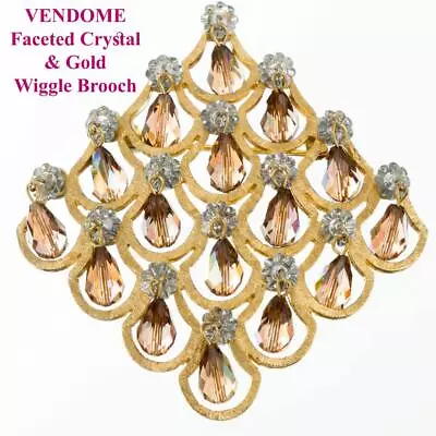1960's VENDOME Crystal  FESTOON Brooch Wiggle Pin GOLD Rootbeer Rhinestone Pin • $15.50