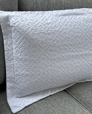 Set Of 2 White King Textured Pillow Shams Nicole Miller Home 100% Cotton Pair • $30