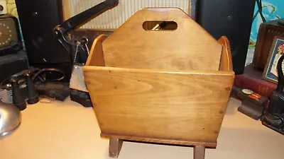 Wonderful Vintage Cushman Colonial Creation Maple Magazine Stand Excellent! • $169.95