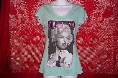 Marilyn Monroe Vintage 1985 T-Shirt Womens Girls Medium Red Carpet Noir • $24.99