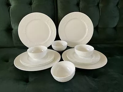 Mikasa Holly Wreath Bone China 12 Piece Dinnerware Set Dinner & Salad Plate Bowl • $85