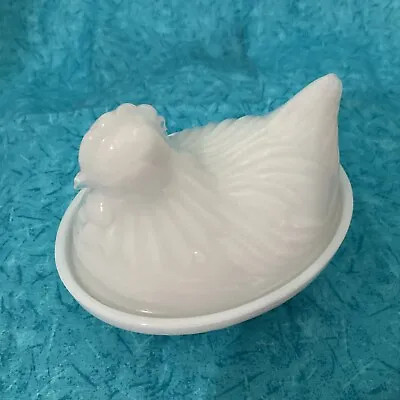 VTG HON - HEN ON Nest Hazel Atlas SMALL  White MILK GLASS Candy Trinket Dish • $6.95