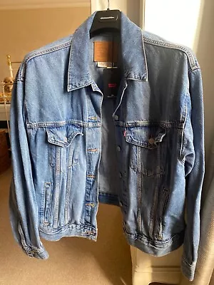 Levis Trucker Jacket 90’s • £15