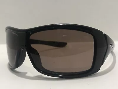 OAKLEY Black Frames FORSAKE SUNGLASSES MADE IN USA • $49.99