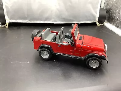 DIECAST -SS  #7105  WRENGLER JEEP RED  1;24 Scale • $5.99