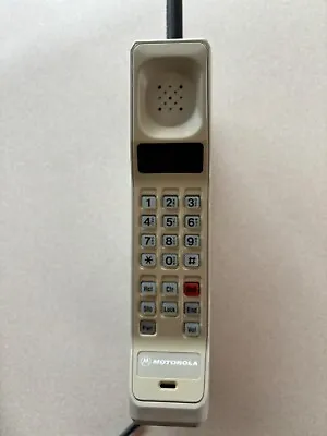 Motorola DynaTAC 8000M Vintage  ‘Brick’ Cell Phone 1990 Beige-Cream Tested • $300