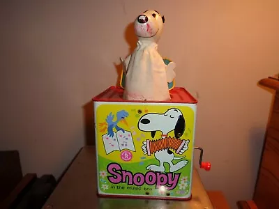 Mattel 1966 Snoopy Vintage Jack In The Box Metal Music • $12.80