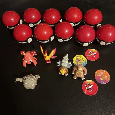 $75 • Buy VINTAGE 90s - POKEMON TOMY FIGURES AND POKEBALLS